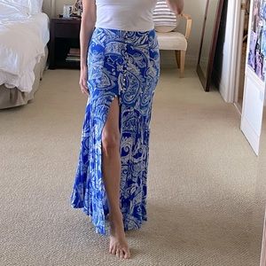 Free People Maxi skirt w slit Size 2